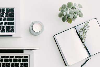 长沙体育学院『杨萌』大屁屁被猛操后入名场面，鸡巴被夹得噗噗响，猛撞十分钟精液全射屁沟里！