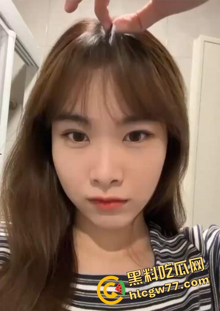 兄弟情玩到床上，河北龟男亲手把女友送上兄弟的屌，拍全程还特写口交角度，超市工服都没脱就开干！