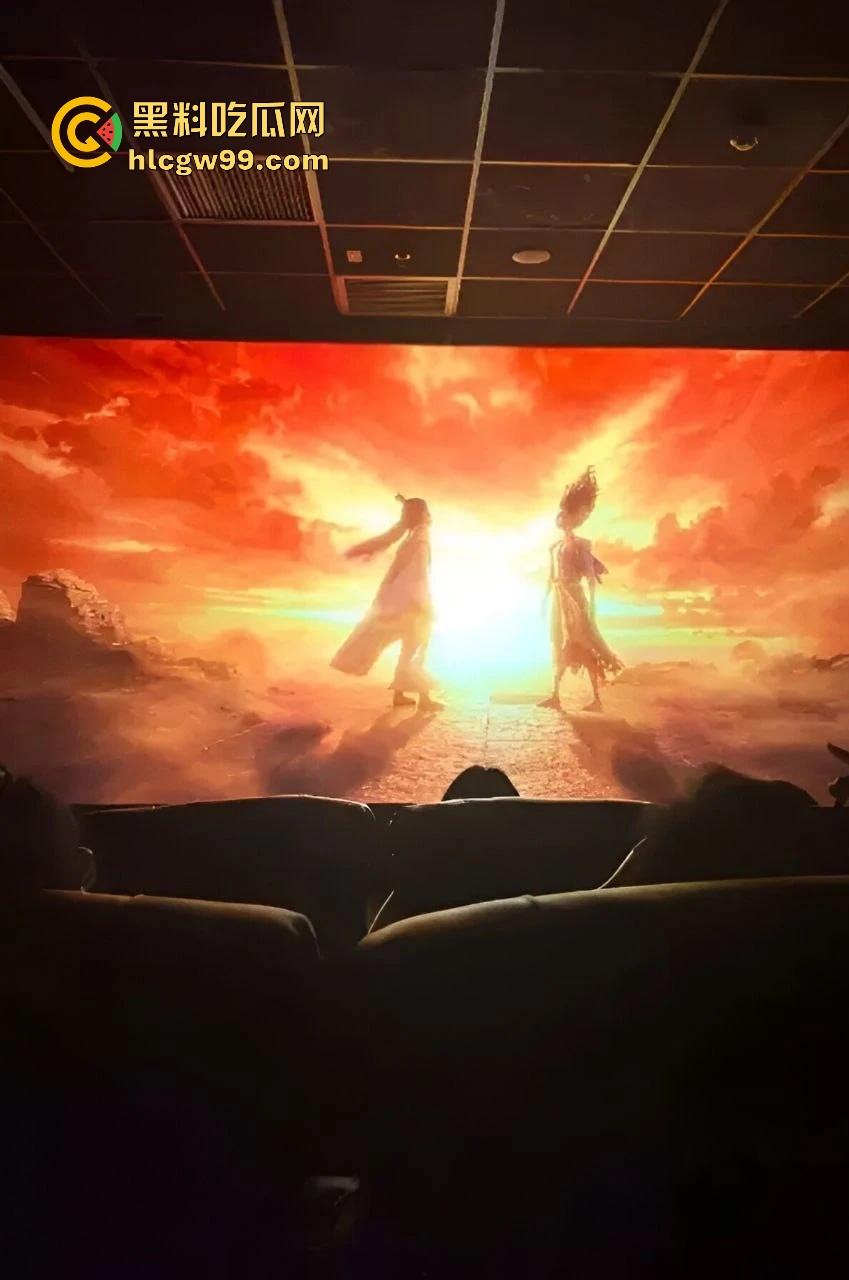 小编重推！哪吒火爆网黄也要蹭热度，大胆女博主买张票跑电影院看哪吒全裸自慰！内容炸裂。-2