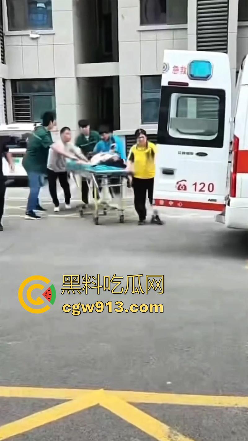 离婚女不能找果然有道理，河北邢台南和明德园小区，二婚女把老实婆婆逼跳楼，这回又要离婚了！-7