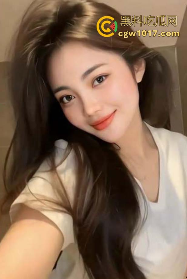 强行猛操骚逼房东姐姐，满满的精液全部射进房东的阴道里了，这次的强奸是最畅快淋漓的一次！