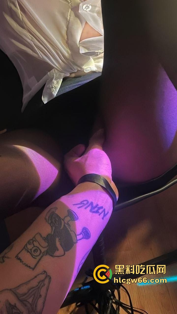 小编推荐!广西民族大学极品校花【吴芷舒】骚得让人腿软 约炮视频被瓜友爆出 很有撸点。-2