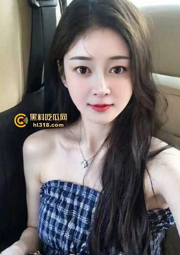 海角乱伦！真实灌醉亲姐，在沙发上把她强暴了，中途醒了拼命反抗也没能阻挡我的无套内射！-4