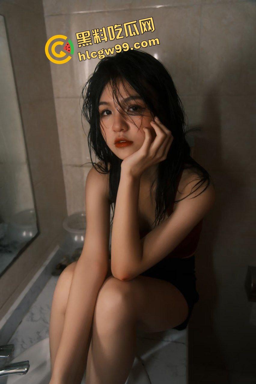 有一种窒息叫做捆绑式操逼!极致反差氛围感女神玩刺激性爱,胶布缠绕捆绑式全裸爆操骚逼!遭泄密独家流出!-2