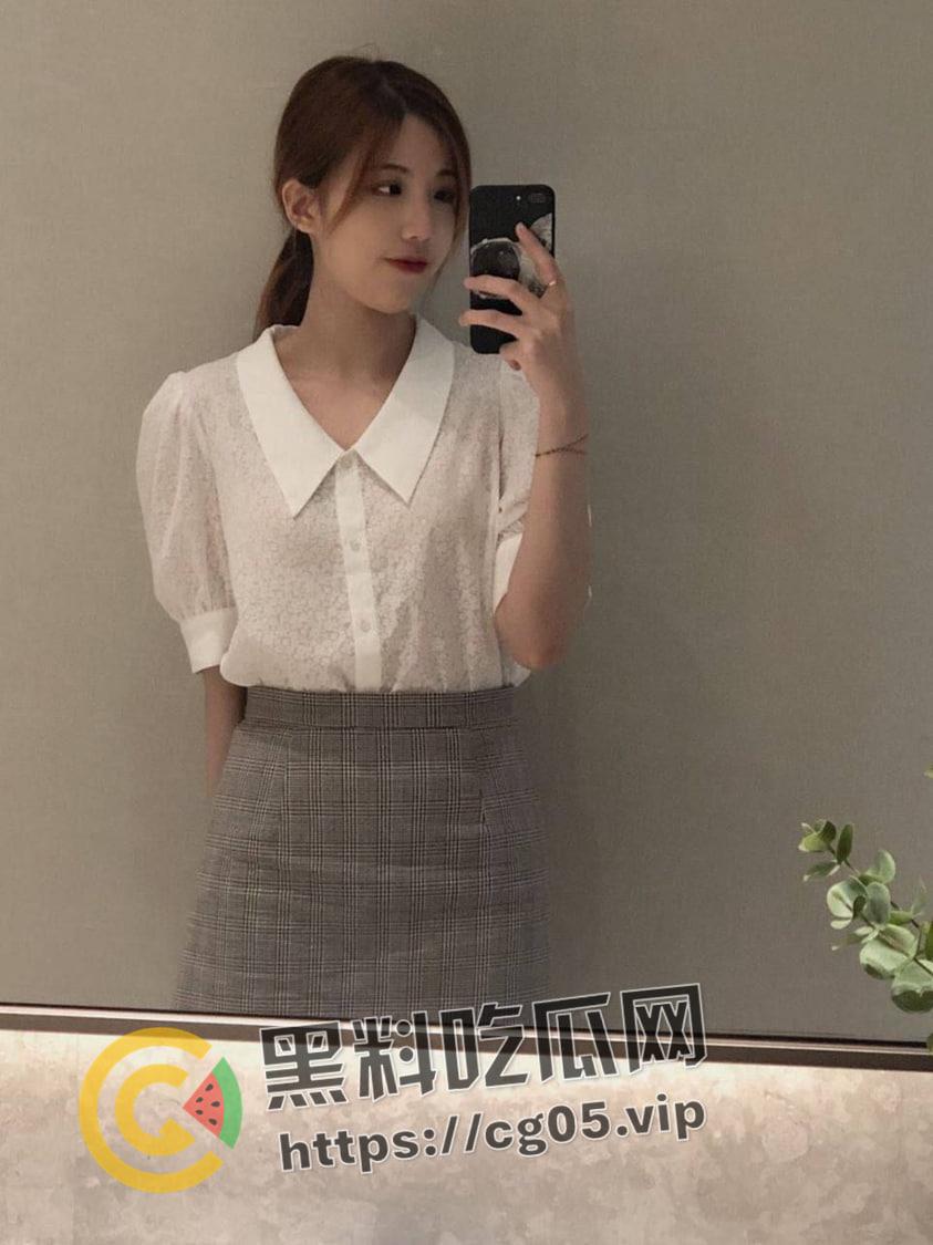 瓜友投稿！厦门大学母狗【彭沐凝】 甜美系邻家女孩 和渣男男友拍裸照被流出 气质与风骚并存