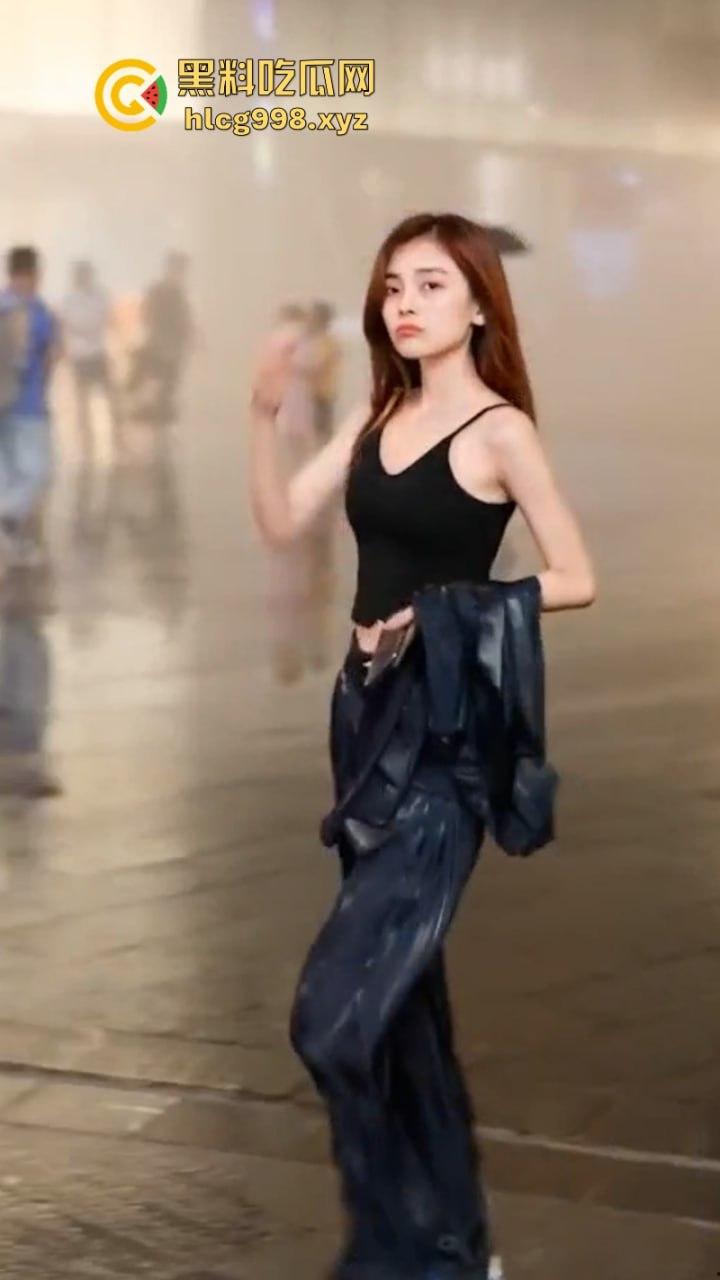 著名平面模特【薛柳欣】因赌博身败名裂后下海裸模赚钱 这么好的身体就该拿出来分享！