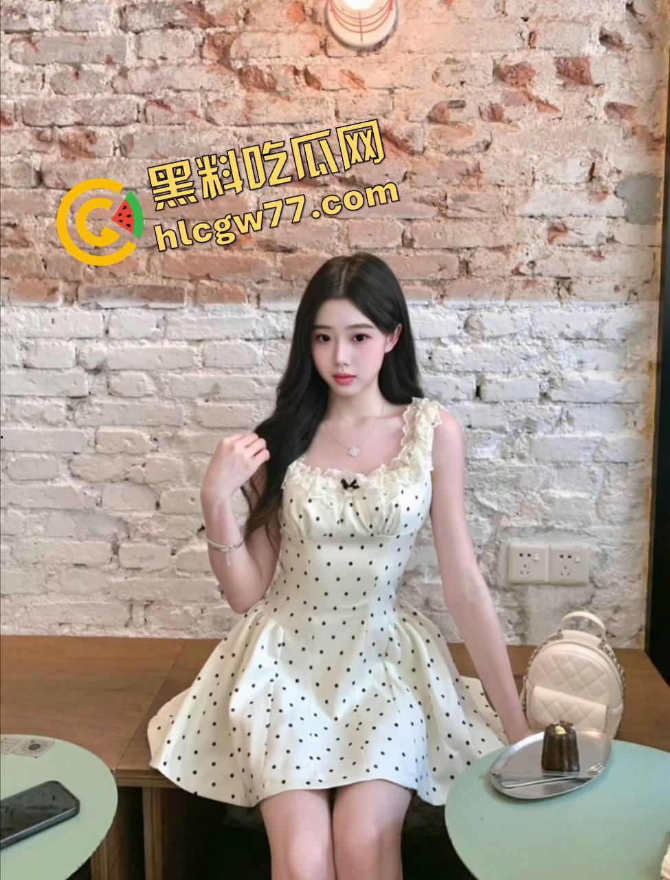 小姨子浪得离谱,表情骚得像A片女主表情比动作还骚,无套骑射主动求操,姐夫我真绷不住了!-2