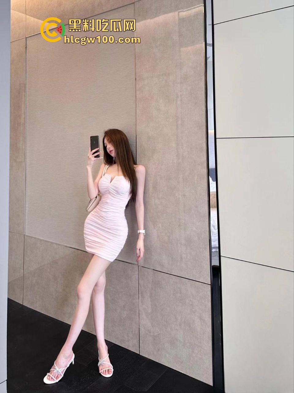 大屌大佬五菱宏光约正妹,车震中国传媒大学『孙然然』爽的屁股抖到抽搐,还为你带尾巴!-3