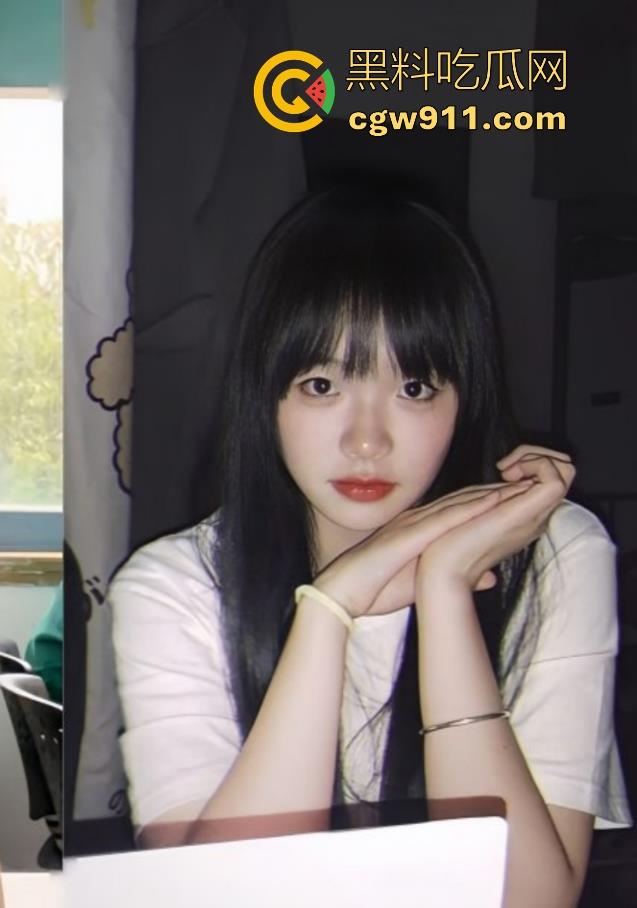 杭州师范大学【李雅楠】微胖学妹性爱视频泄露,身穿情趣护士装与男友激情狂欢,淫荡小母狗被打桩狂插玩弄!-4