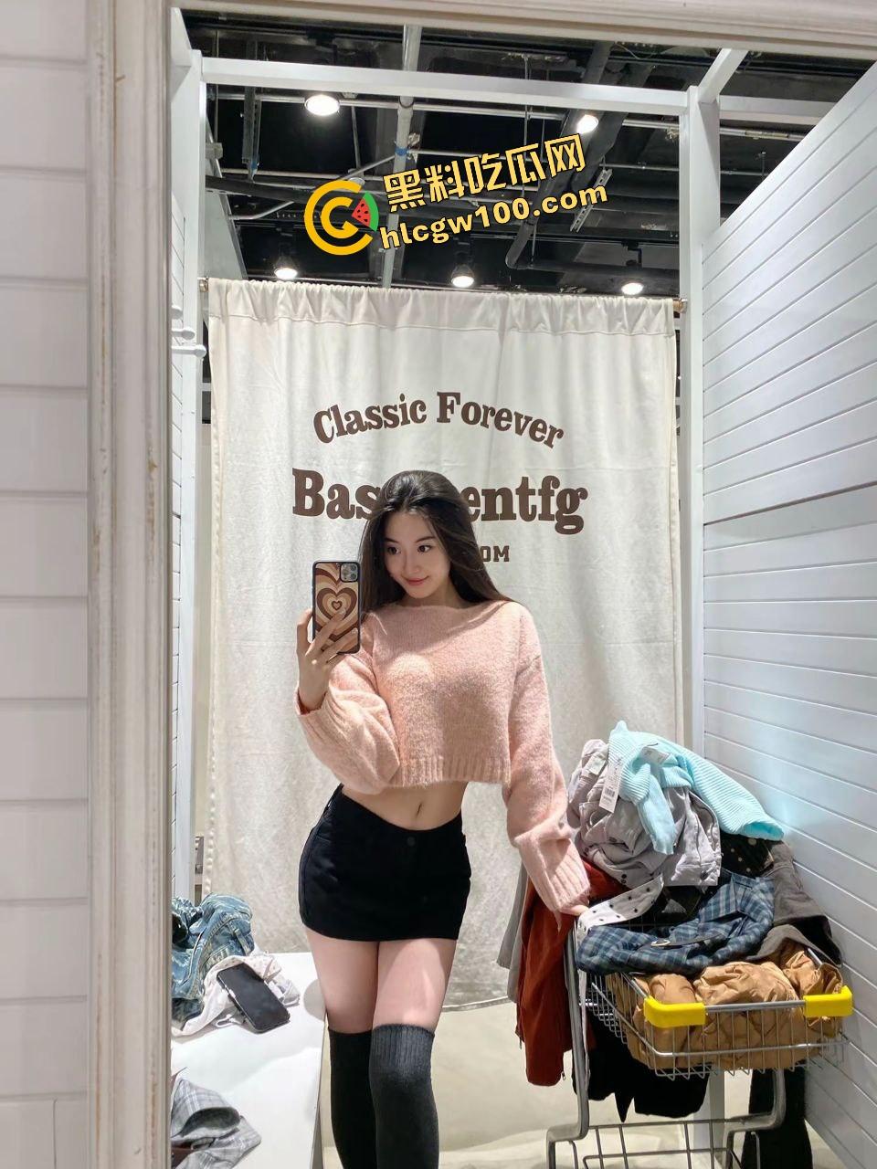 猎奇性爱!成都小情侣反差婊【雷倩】塑料膜炸裂做爱,袜子当套激烈操逼!原创独家曝光流出!-4