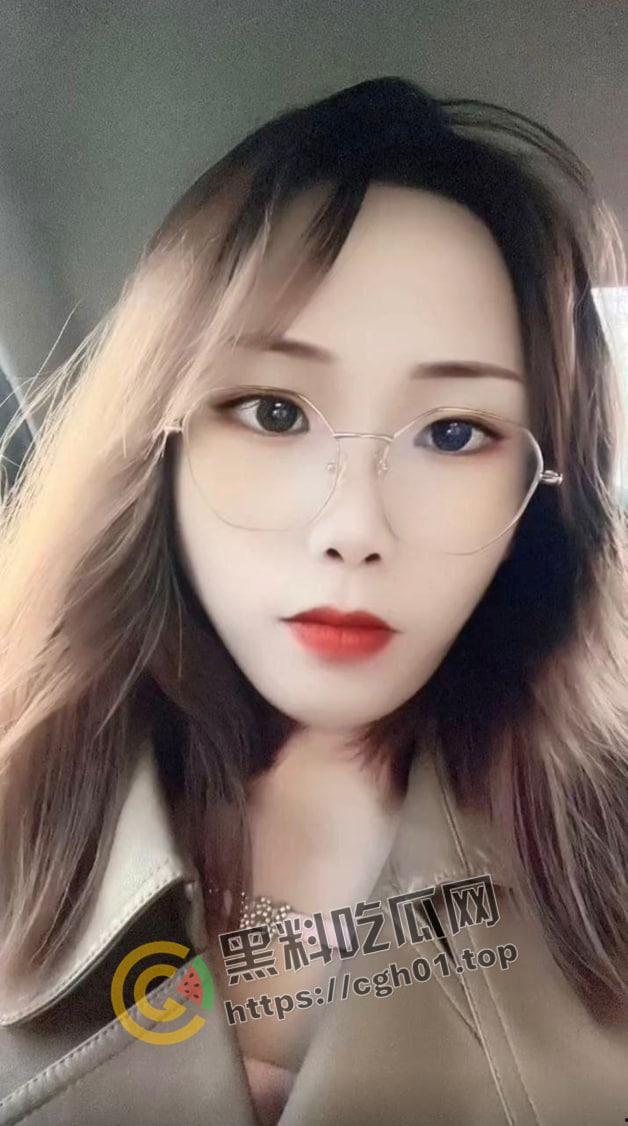 广东潮汕恒大名都美艳少妇【朱晓燕】出轨隔壁老王  被捉奸后曝光 阴毛旺盛的少妇水真多啊