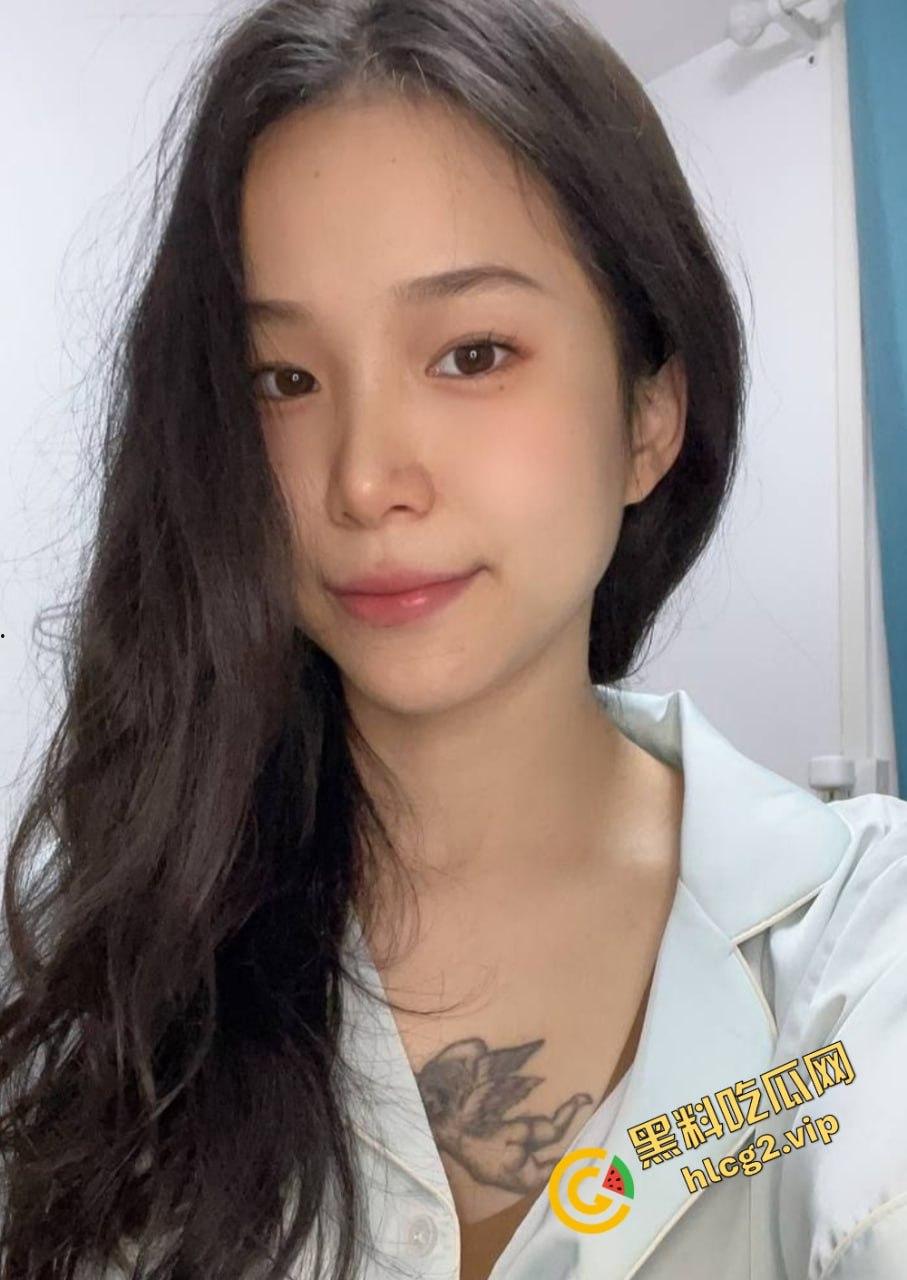 推特反差网红美少女唏唏定制私拍曝光!高颜值刺青女神极致性感魅惑!-8