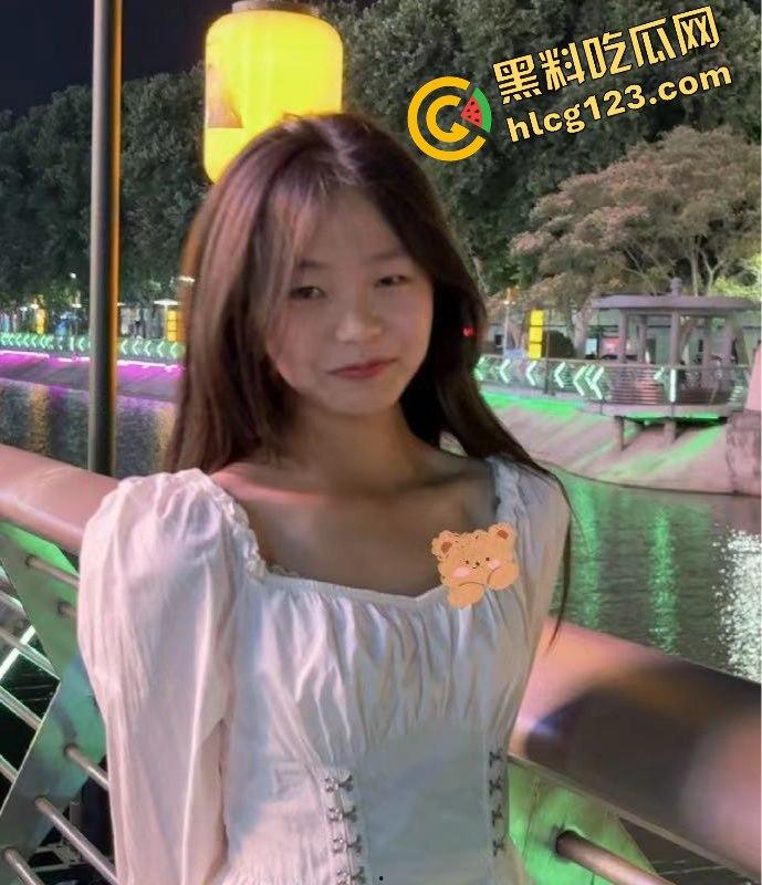 佛山卫生职业技术学院女生谢婉婷被曝全裸后入式校园爆红!-6