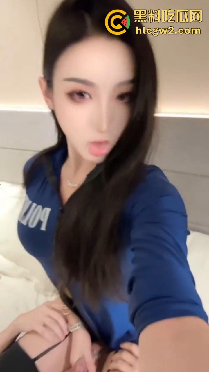 上海极品TS【潘雨辰】高挑火辣身材 绝美容颜加精湛口技 纤细美腿撩人骚动 比女人还会叫!慎入!-10