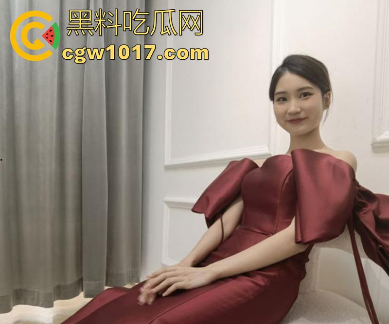 广东清纯嫩妹【张婷】,颜值可爱甜美,身材更是纤细修长,在出租屋任由男友爆操中出,高潮喷水淫荡至极!-2