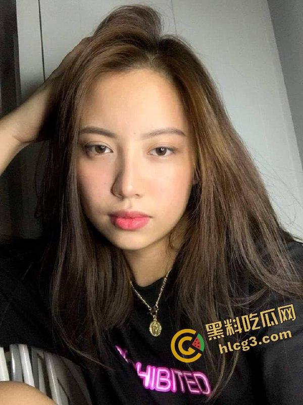 投稿曝光:香港中非混血女大学生『周翰琳』出轨男友偷情单男 视频遭泄密-3