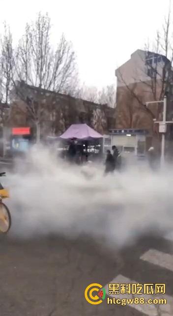 河北工业大学惊天血案,博士生不堪压榨持刀砍导师,门外爆发激烈冲突,学术奴役把人逼疯了!-2