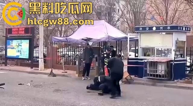 河北工业大学惊天血案,博士生不堪压榨持刀砍导师,门外爆发激烈冲突,学术奴役把人逼疯了!-8