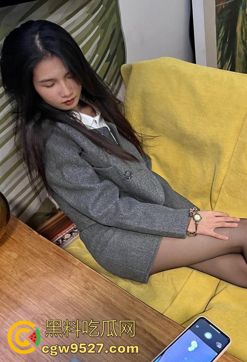 苏州师范女神【王梦涵】，身材高挑大长腿尤物，被男友拍摄做爱视频，后入爆操蜜桃臀叫声超诱人！