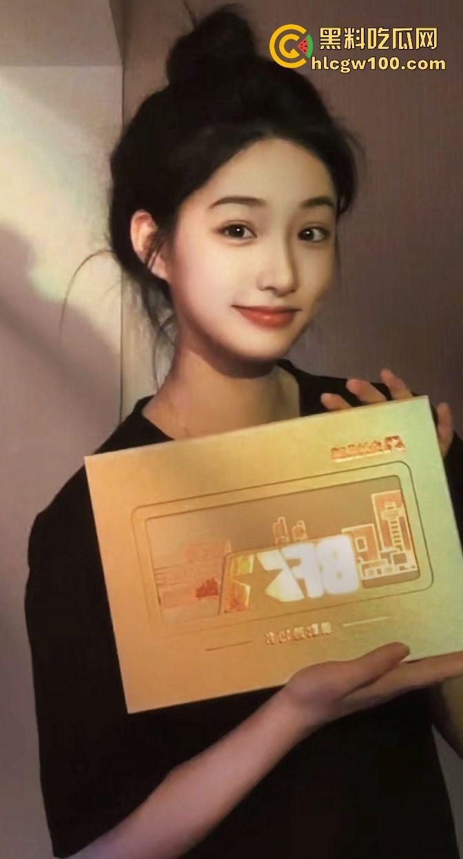 衡阳大学生【裴子诺】被包养四个月,从清纯妹到骚母狗,SM调教成胯下玩物,舔射口爆样样精通还要尿嘴里!-4