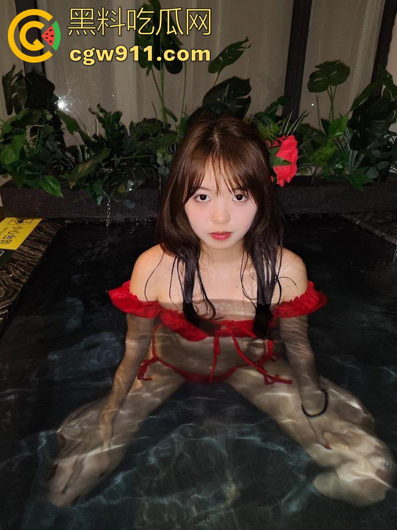 魔鬼身材极品淫母狗【cheli520猫拧】，高颜值御姐女神，被金主包养，还带来闺蜜一起服侍爸爸！