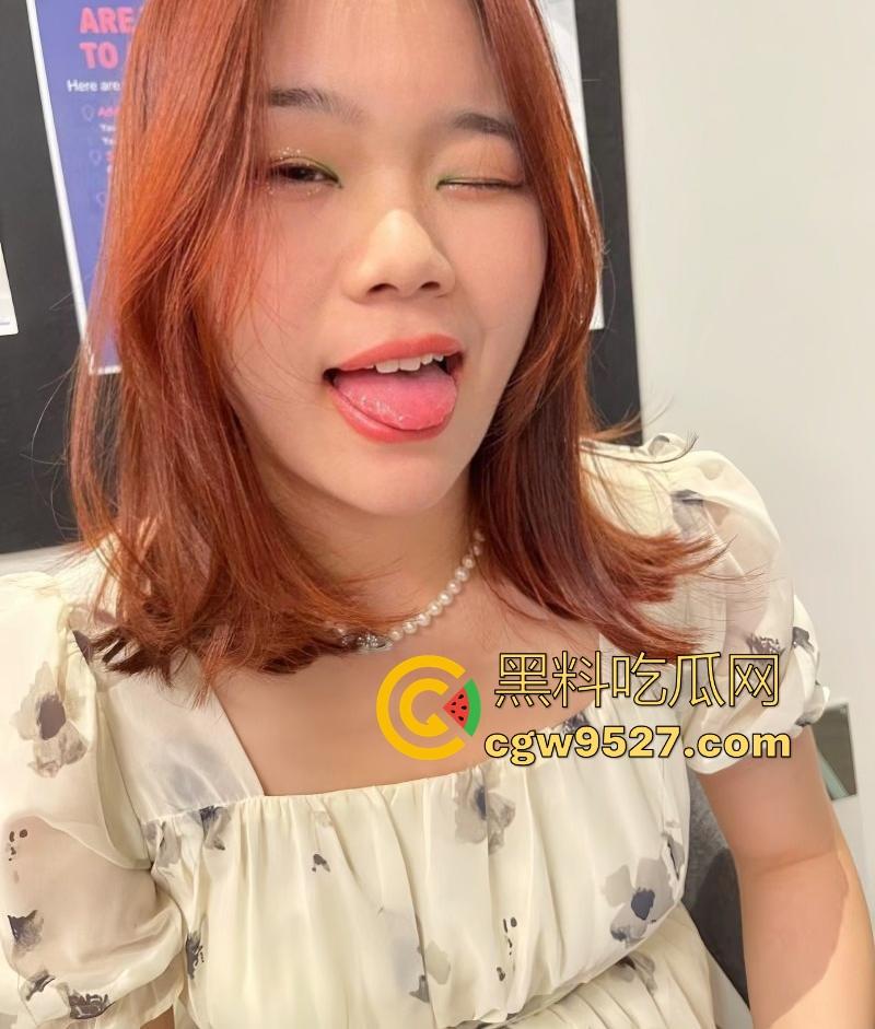 山东工商职业学院【周莉莉】酷爱露出与约炮，常常酒吧搭讪猛男，事后回酒店激情性交，怎么会这么骚呀！