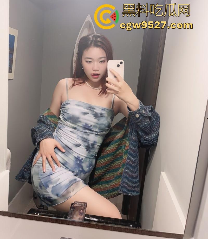 山东工商职业学院【周莉莉】酷爱露出与约炮,常常酒吧搭讪猛男,事后回酒店激情性交,怎么会这么骚呀!-2