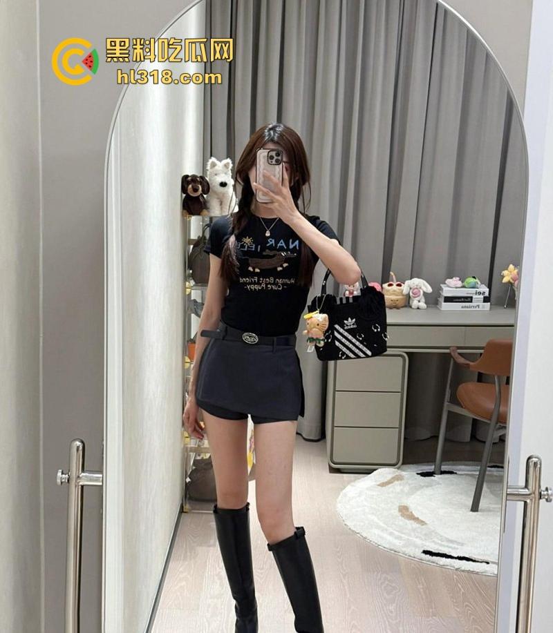 海角乱伦！和巨乳堂姐最完美的一次性爱，穿情趣装被猛烈爆操，战斗整整持续了40分钟，无套内射娇喘高潮！