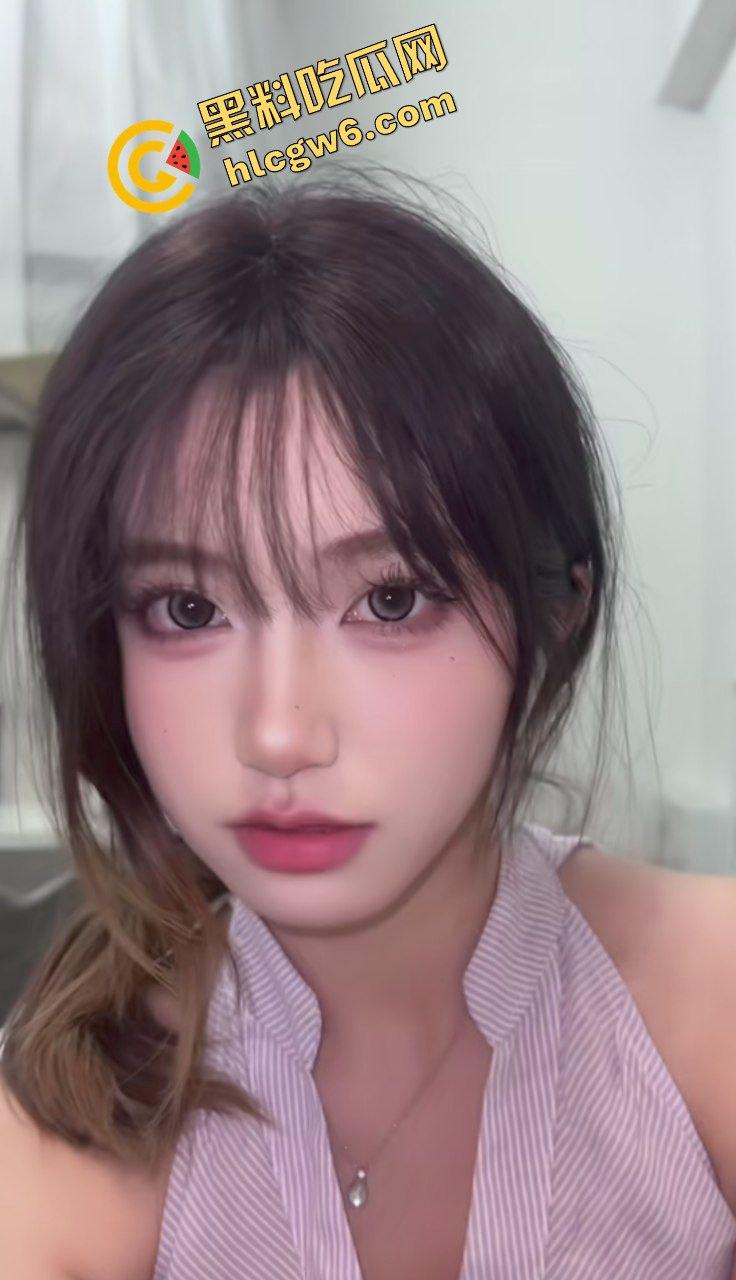 辽宁凤城肉感炮架风骚反差骚鸡『唐紫瑜』与啤酒肚大哥激情口交 内裤直插爆怼骚逼！原创独家流出！-7