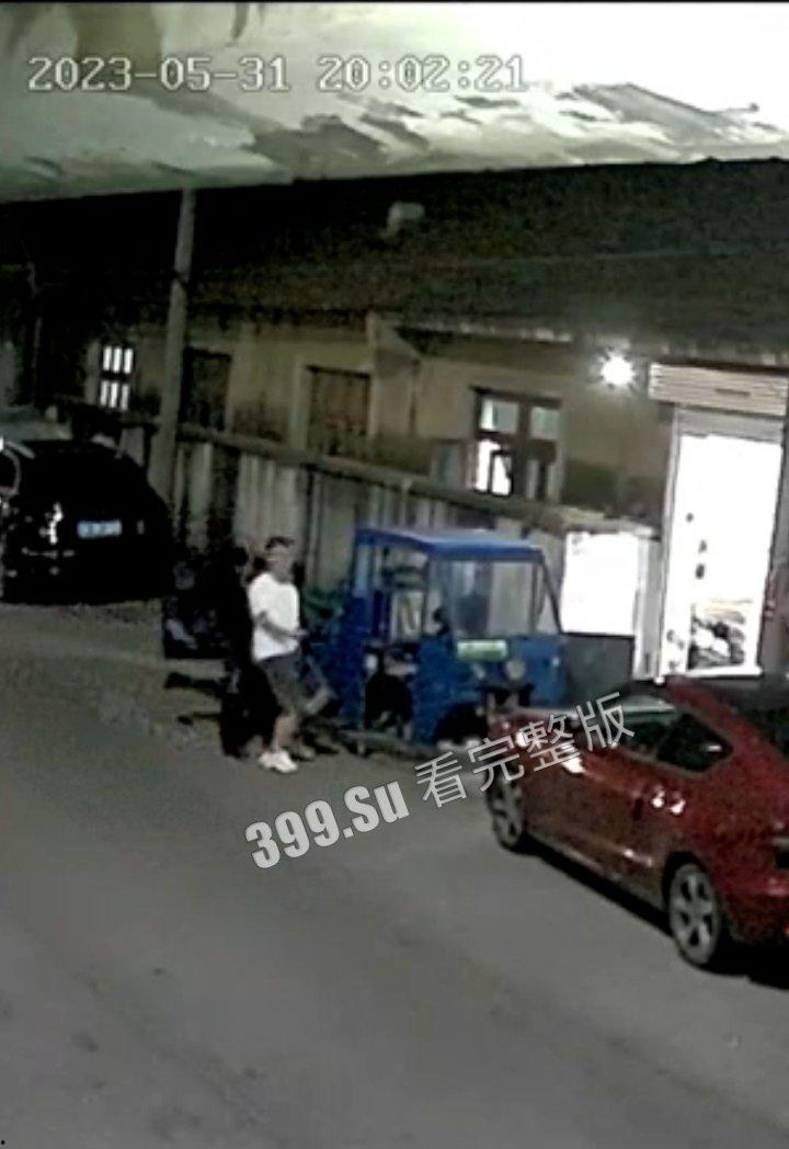 5.31江苏南通市通州区川港镇发生命案，工人为三千块杀老板两人，监控记录下残忍手段，当晚被民警逮捕-2