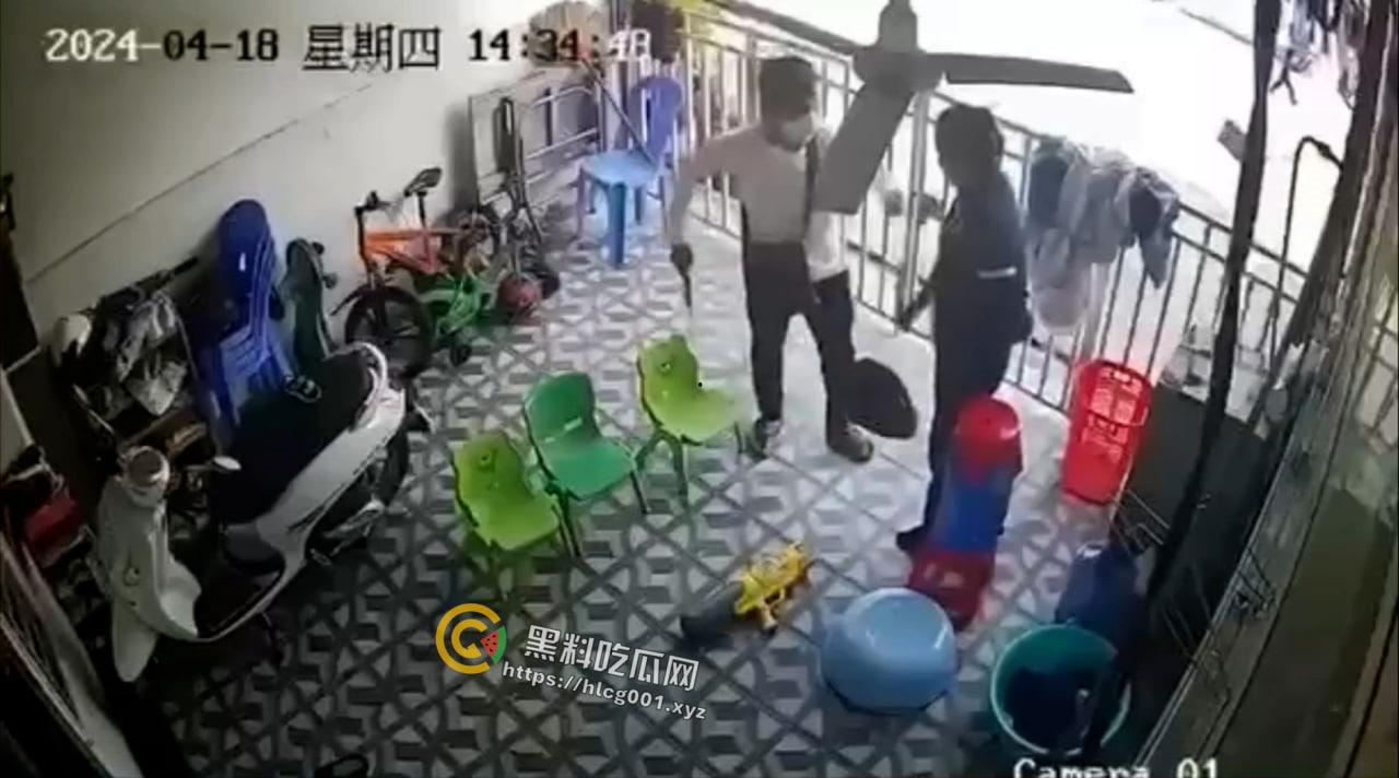 柬埔寨痴情男发现女友已有家庭孩子 怒上心头血刃渣女后自杀 现场血腥画面流出-1