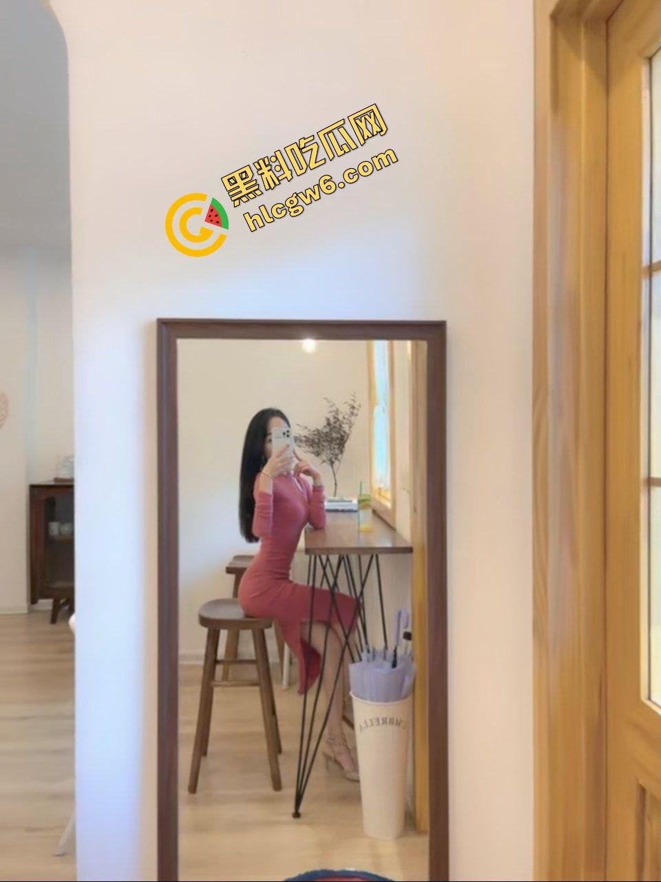 杭州西湖欠操反差学生妹骚鸡『晨芸熙』大哥约炮私拍多体位激烈性爱!撸点满满 独家流出!-2