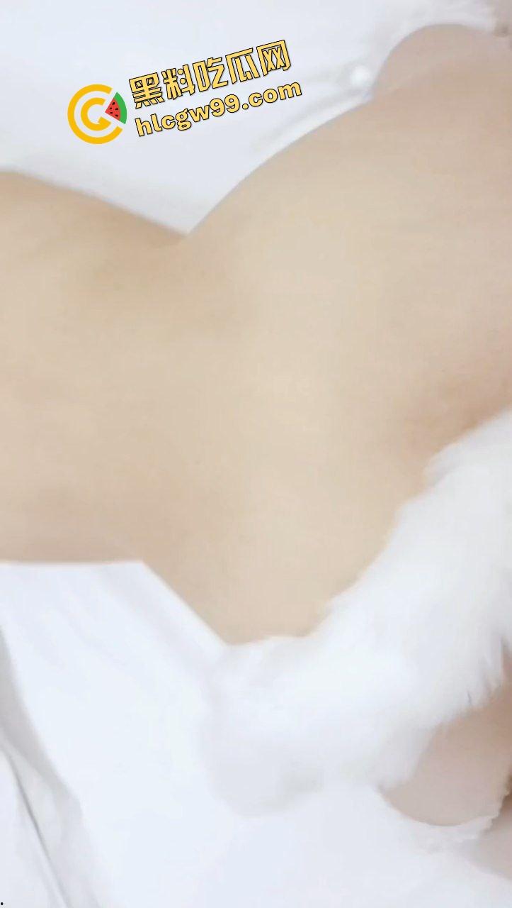 山东青年政治学院舞蹈生【张良贝】上岸后发泄欲望约大哥母狗般舔鸡,肛塞后入猛怼!独家曝光流出!-7