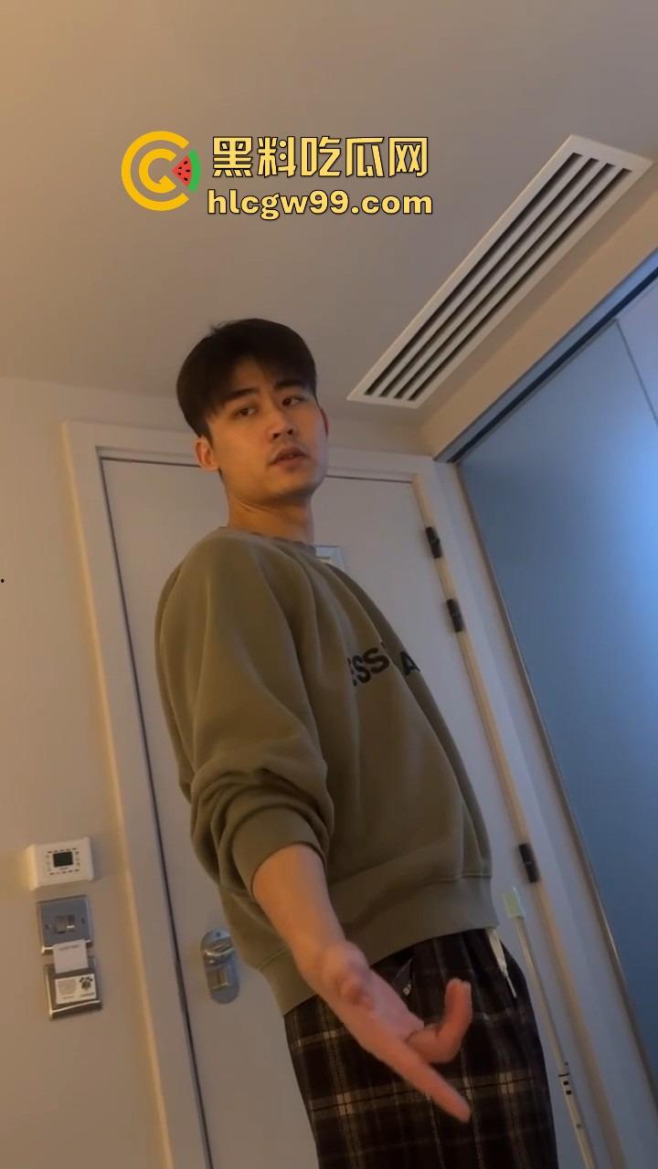 伦敦留学生与卖家交易气球因迟到大战,气球买卖差点变搏击赛,现场手指流血画面曝光!-8