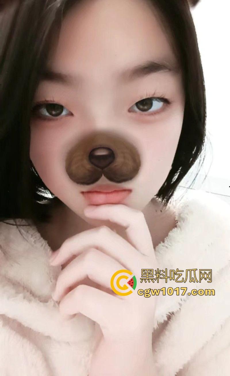 长沙师范大学学生妹【朱怡】高颜值清纯大学生,被金主包养彻底放荡,翘臀撅起后入爆操,淫叫骚语连连,极致反差!-3