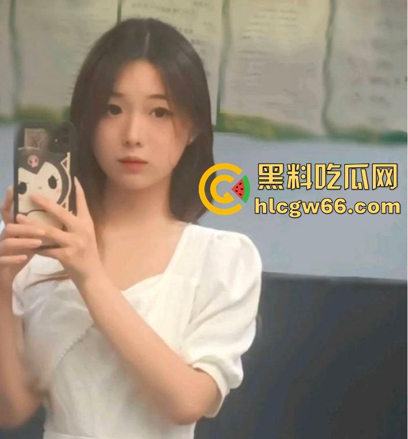 山东临沂大学巨乳学生妹【徐婕】典型的胸大无脑 与炮友拍摄露脸操逼视频 全部曝光网上售卖!-2