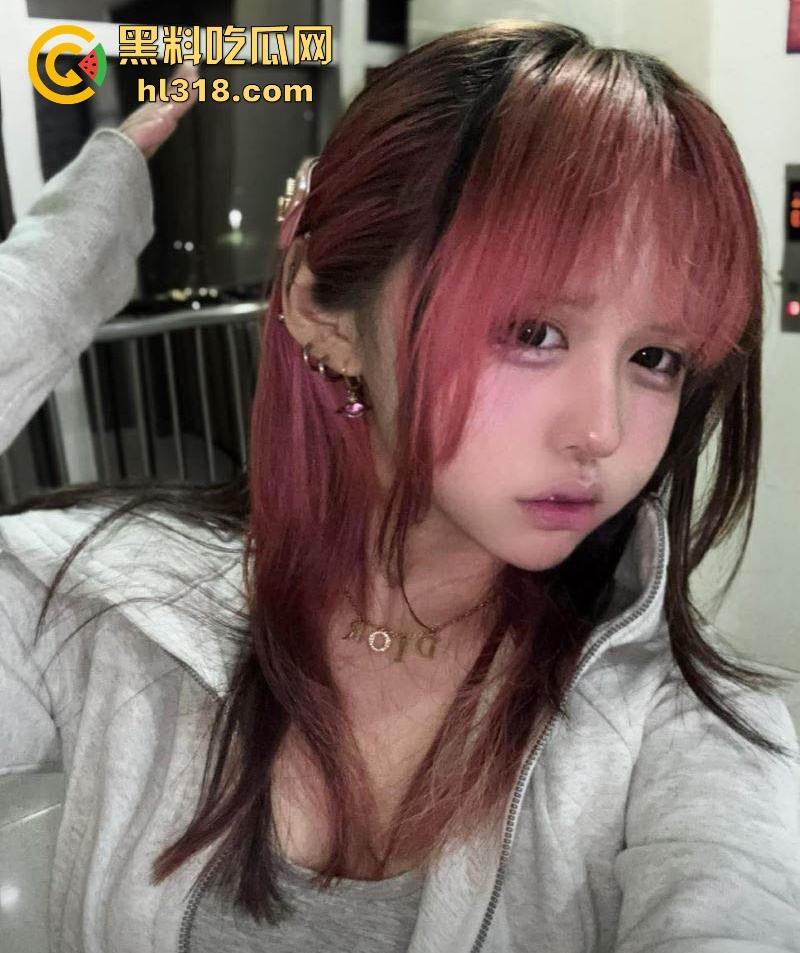 抖音萝莉网红【吉他张和小帕】私密视频泄露,巨乳骚逼各种姿势无套猛干,极品肥臀堪称完美炮架!-11