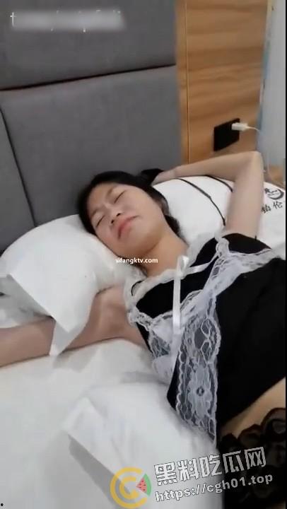 网盘泄密！大块头肥猪调教反差小萌妹 毒龙 深喉花样百出 玩得妹子快喘不过气-3