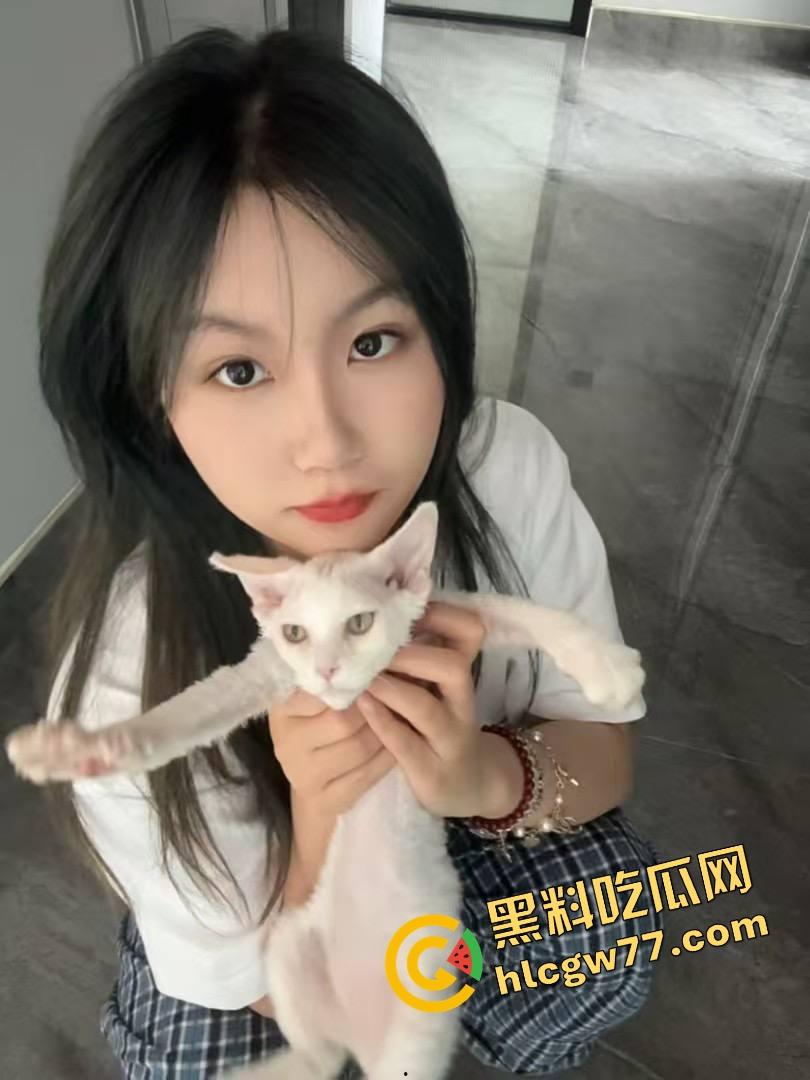 海南海口异地恋女友嘴上等男友,身下换N根,3年感情被小奶狗干穿!-5