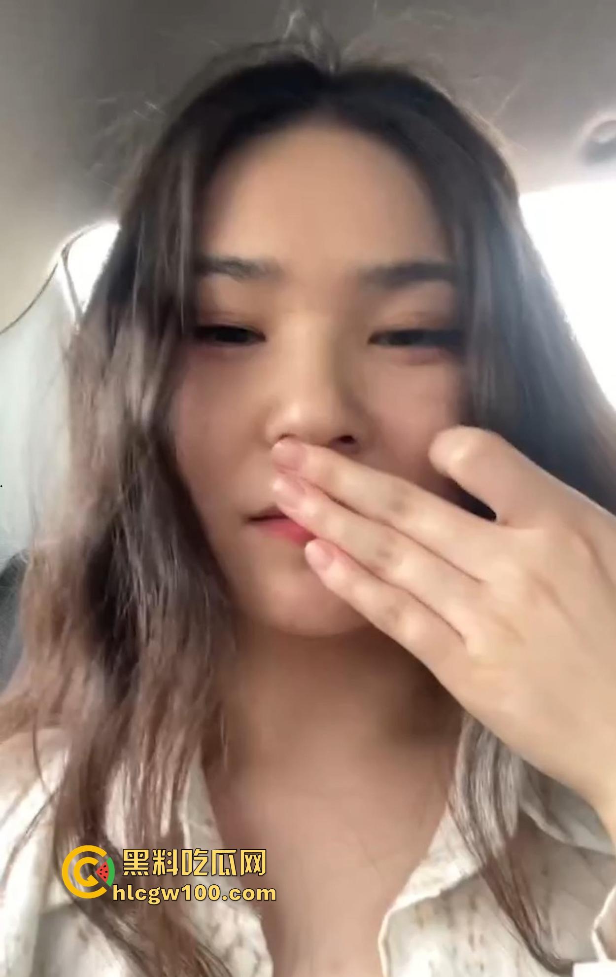 网黄女主播户外完成任务直播勾引司机,风韵少妇停车野战操逼,小伙子扛不住诱惑,肉棒直捣骚逼最终内射收场!-1