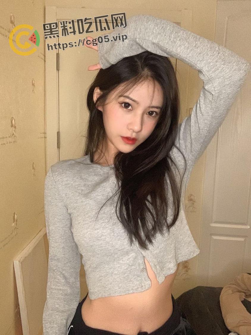 瓜友投稿!实锤四川师范大学【石佳敏】出来卖还去搞闺蜜的男朋友 到处套钱花-8