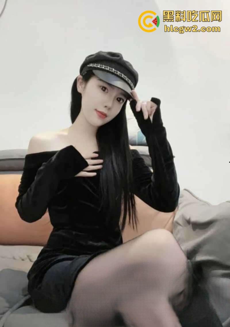 前男友曝光!山东航空学院毕业生【袁文文】因傍上大款抛弃男友 被前男友发现在按摩店做鸡-10