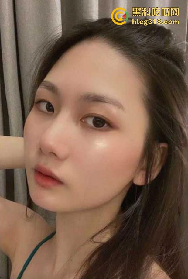 北京邮电大学大一学妹【林艺璇】约炮视频曝光,粉嫩玉乳上下跳动,女上位骑屌疯狂抽插,内射离场!-2