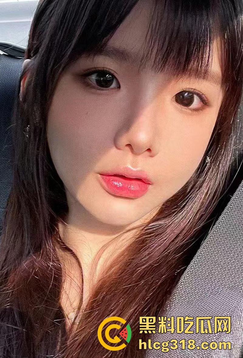 大连粉嫩母狗【孙雅琪】，背这男友约炮体育生，被人家捆绑暴虐玩穴，三洞齐开看着太心疼了！-1