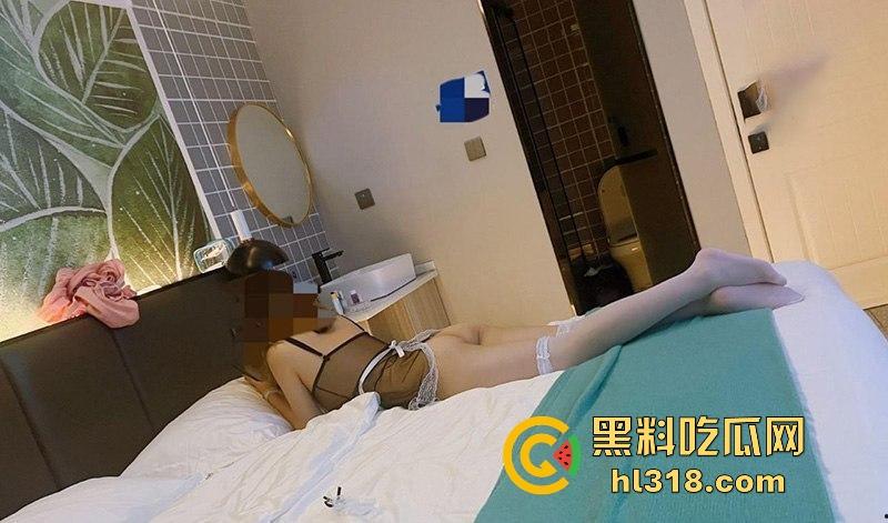 海角乱伦,真实破处女友的妹妹,从开始的害羞到后面的高潮痉挛 ,无套内射把她粉嫩的小穴塞满了!-5