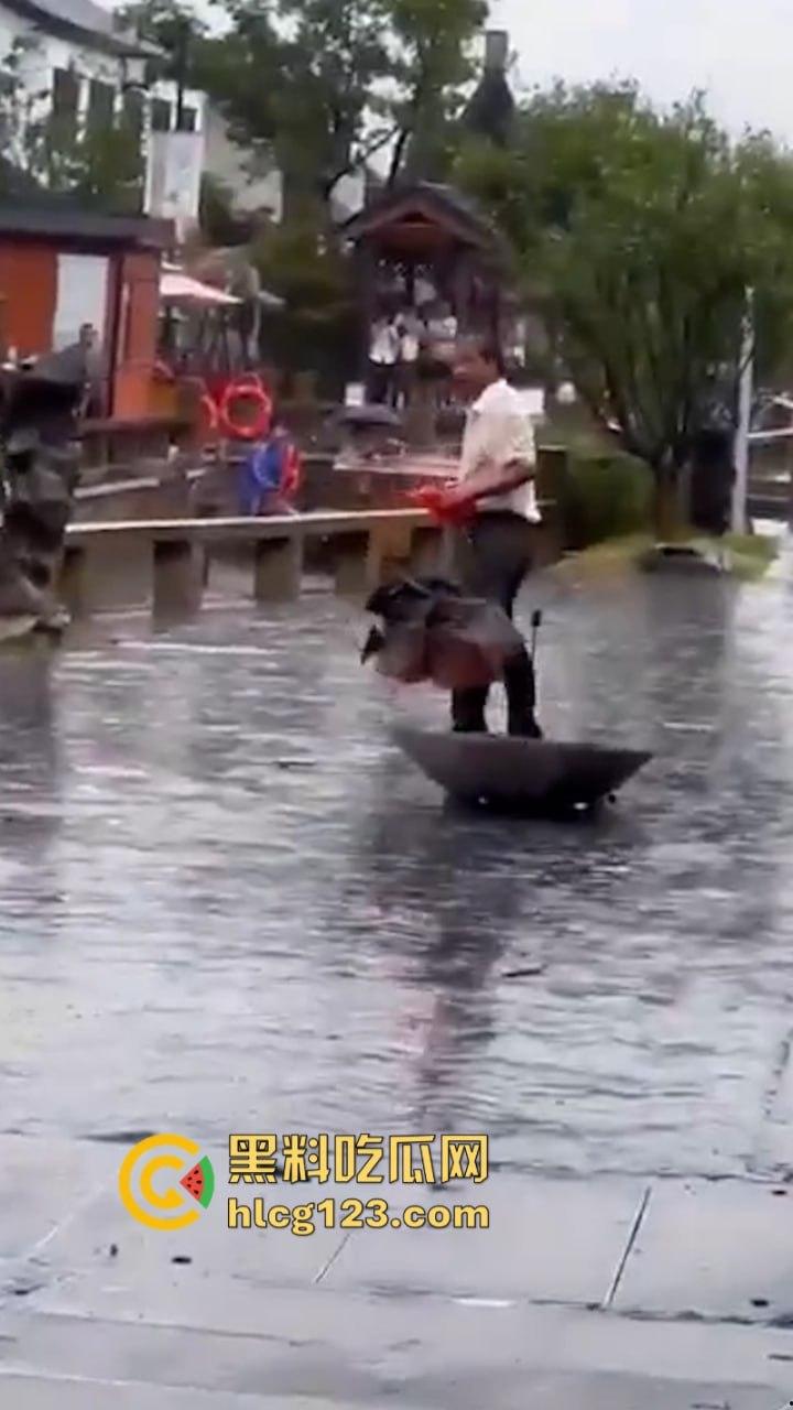 当街放血!姑苏花季学妹小红书约拍六旬老头 因不满出片效果遭对方水果刀伺候 当场昏迷-7