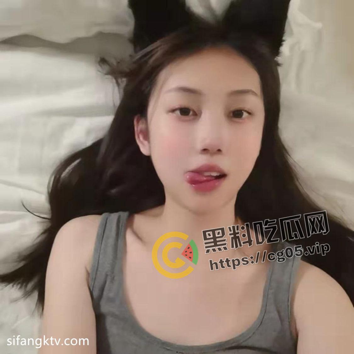 大学生SM初体验!湖南大学文学系女生被男友调教 口球 肛交 颜射 比男友还会玩-2