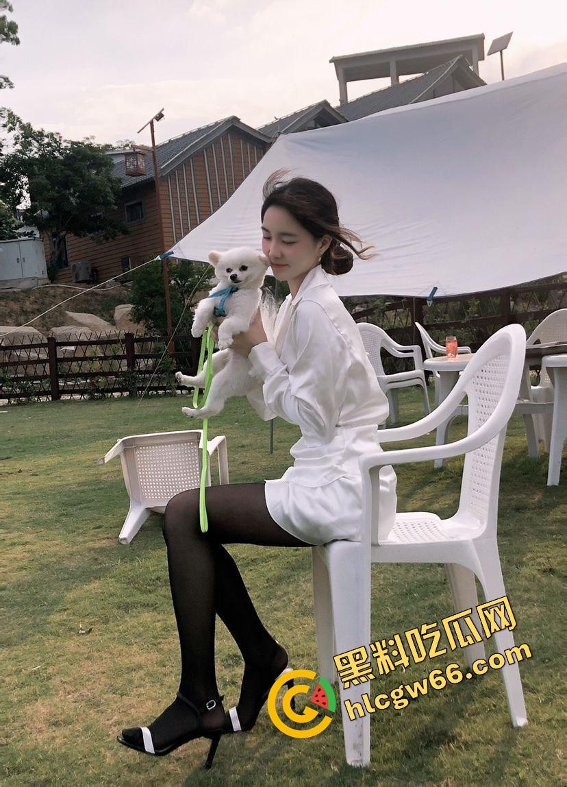 邯郸母狗『赵惠淼』穿汉服装清纯骗感情,背着男友偷肏被操上瘾,红黑开档丝袜跪舔口爆中出爽翻天!-2