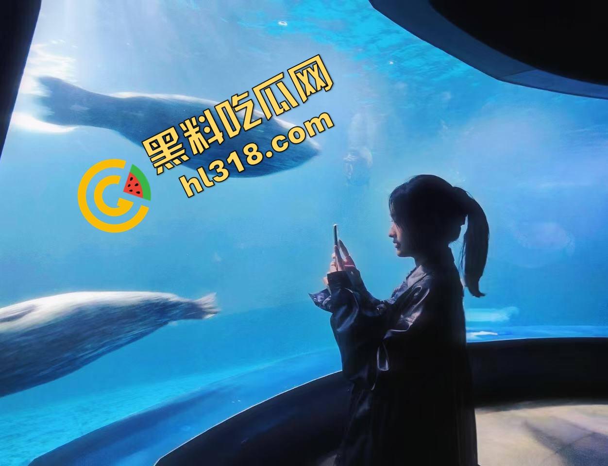 05后女大学生到底有多放得开?放假回来酒店走廊就地开炮,谁敢路过谁敢加入,真当自己在拍片吗!-6