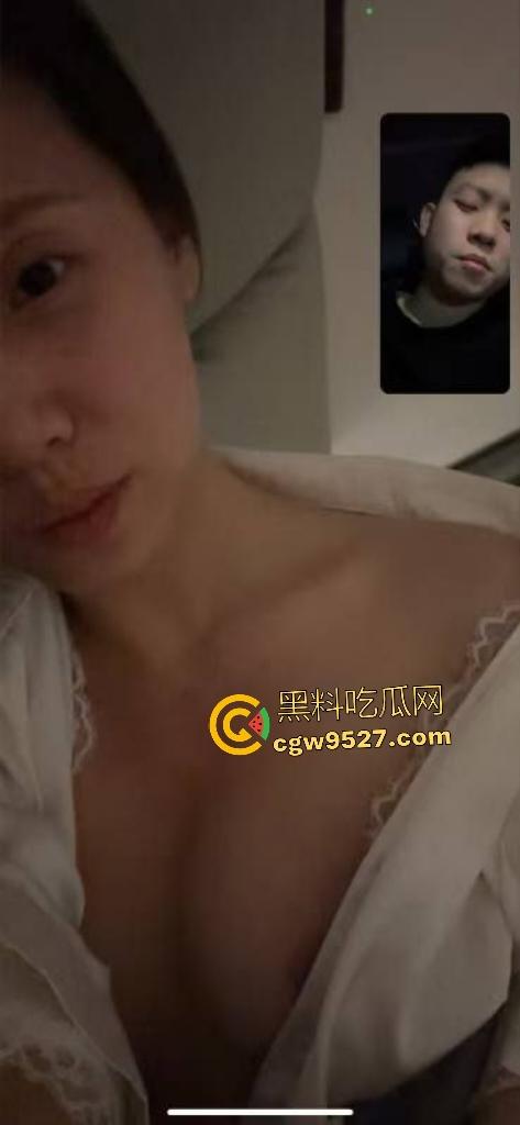 山东潍坊语文老师【李怡甜】,婚内狂出轨渣男,床上技术一般,被渣男爆逼松口技烂!-2